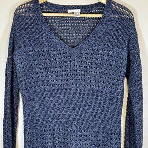 #17 Women's DKNY Jeans Open-Knit V-Neck Sweater, Indigo, Size Medium